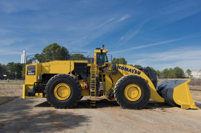 How Komatsu Loaders Are Revolutionizing the Mining Industry